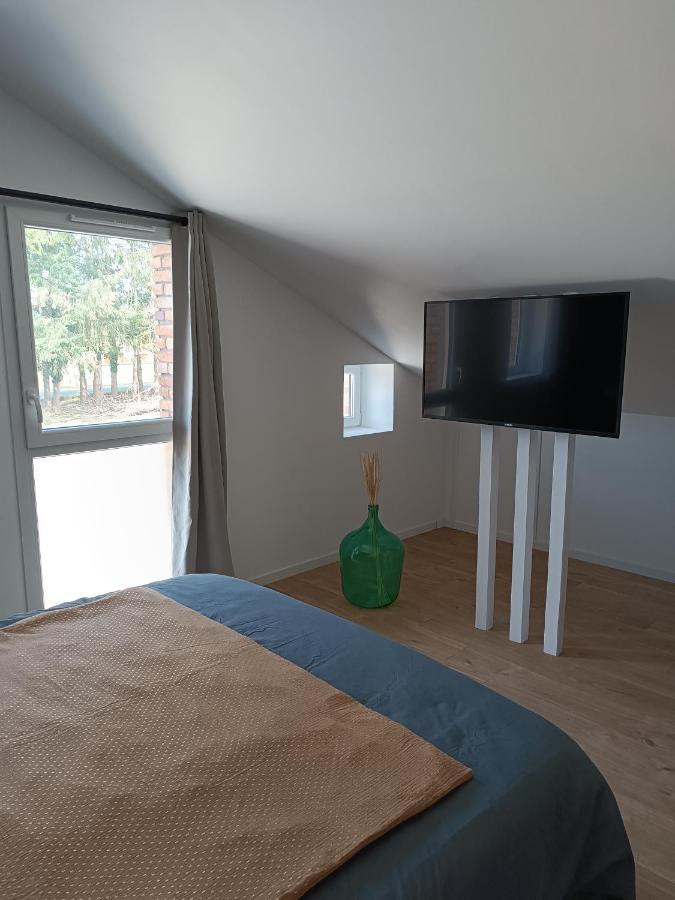 A L'Ombre Des Bois, Chambre Double Vue Jardin Neung-sur-Beuvron Exterior foto